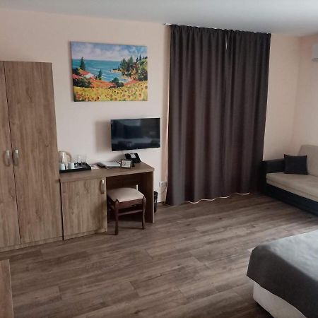Hotel Vanilla, Varna - Free Parking ภายนอก รูปภาพ
