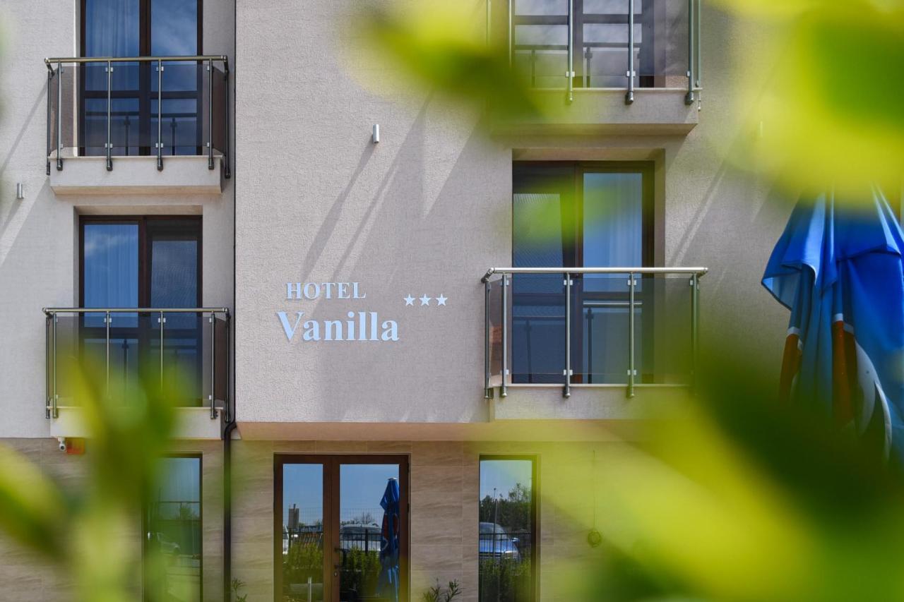 Hotel Vanilla, Varna - Free Parking ภายนอก รูปภาพ