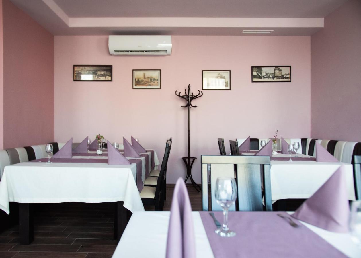 Hotel Vanilla, Varna - Free Parking ภายนอก รูปภาพ