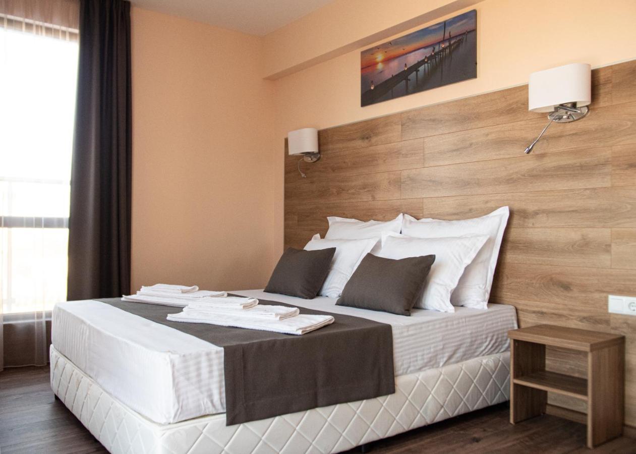 Hotel Vanilla, Varna - Free Parking ภายนอก รูปภาพ