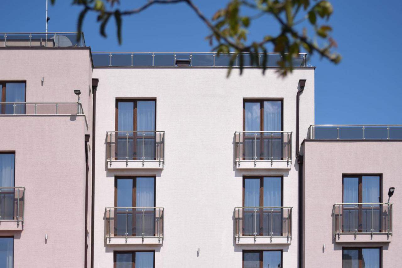 Hotel Vanilla, Varna - Free Parking ภายนอก รูปภาพ