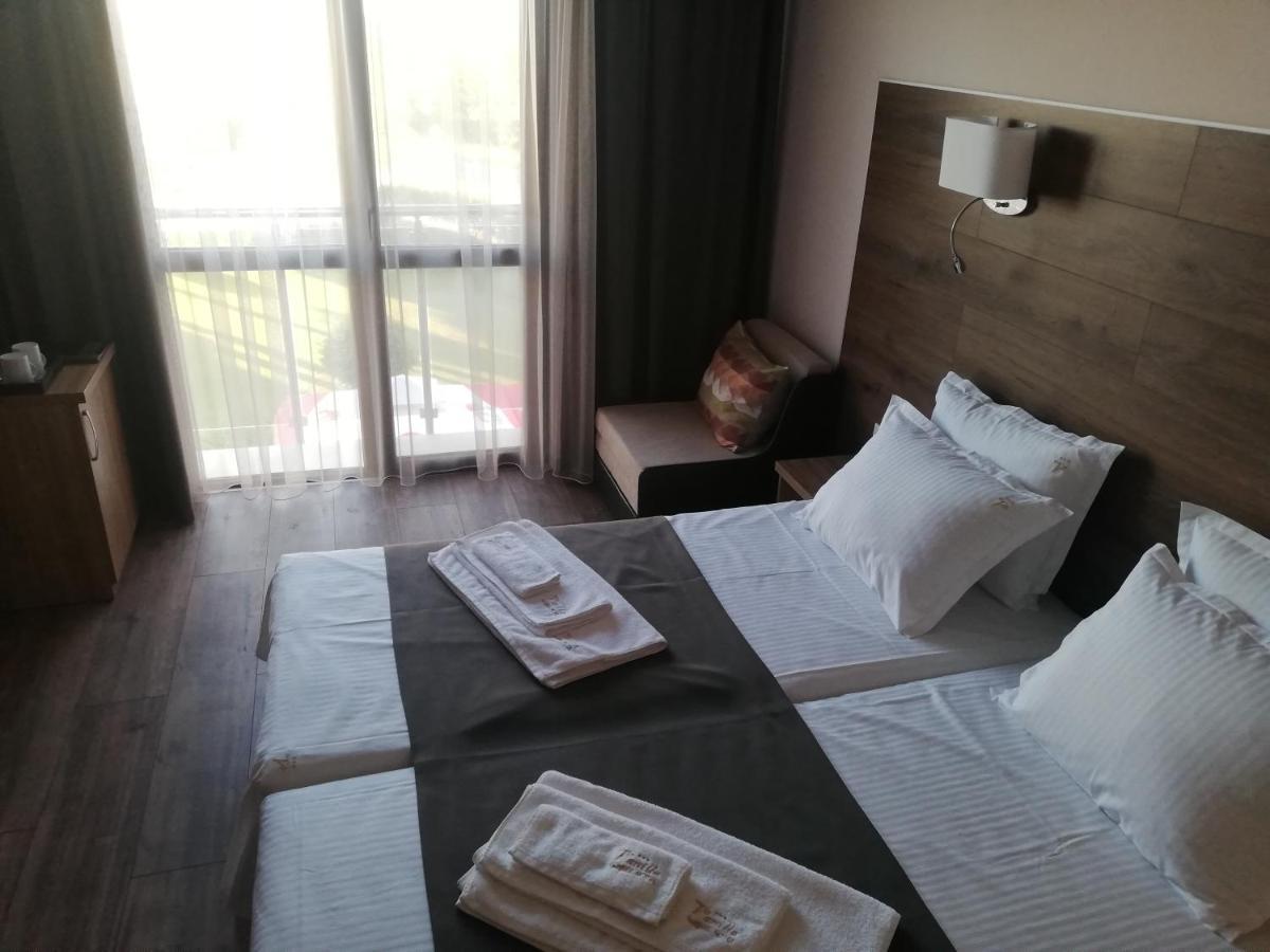 Hotel Vanilla, Varna - Free Parking ภายนอก รูปภาพ