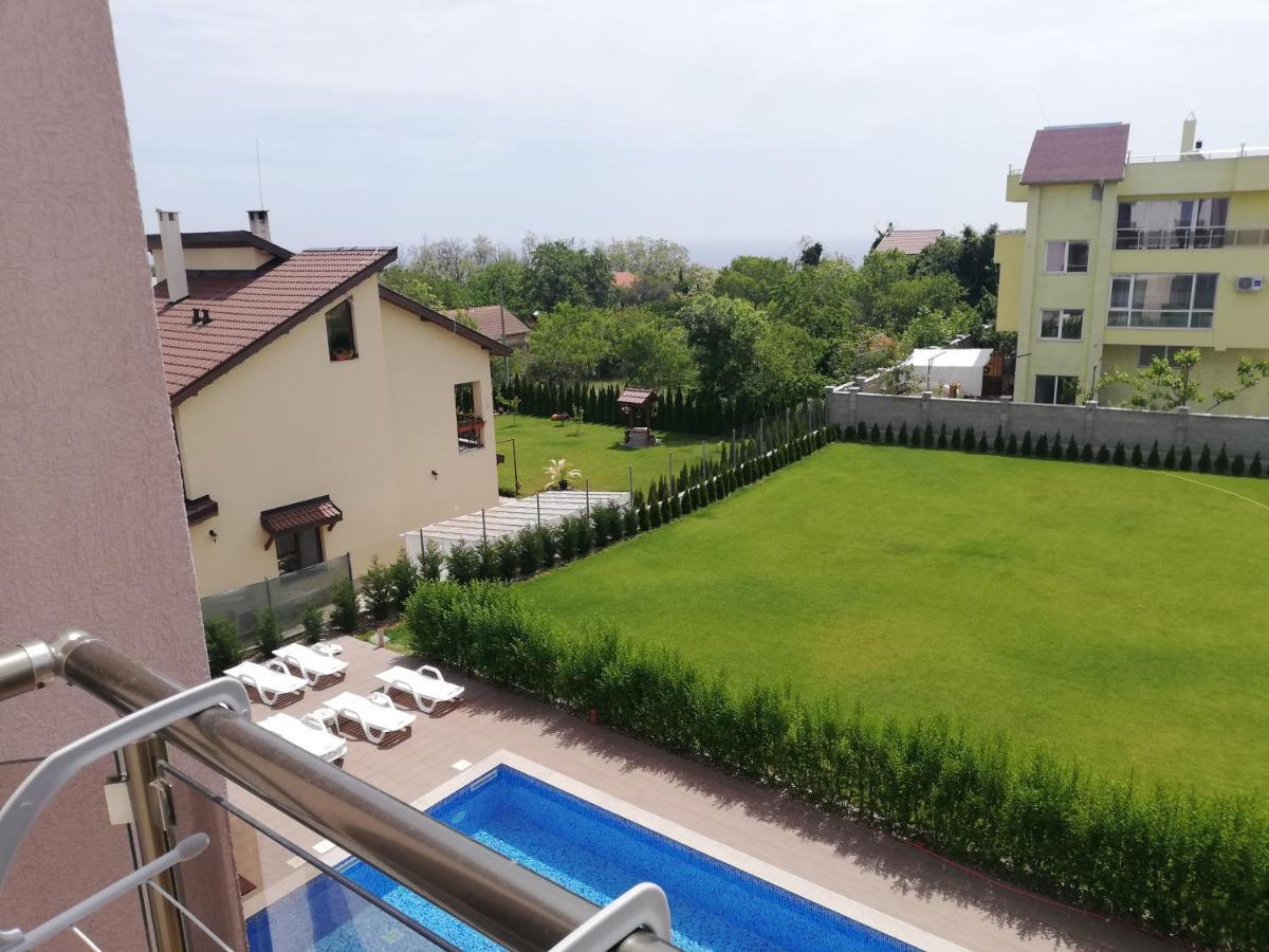 Hotel Vanilla, Varna - Free Parking ภายนอก รูปภาพ