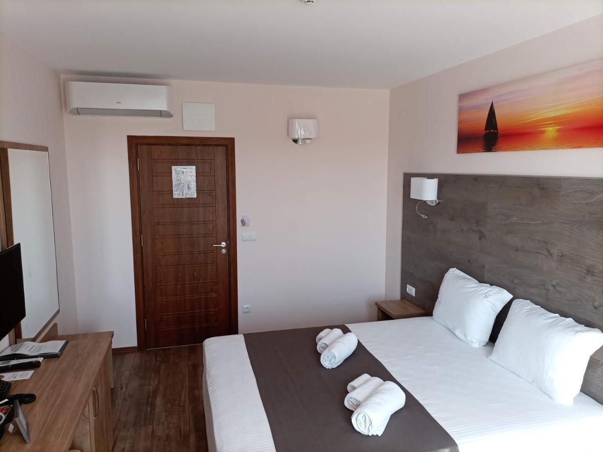 Hotel Vanilla, Varna - Free Parking ภายนอก รูปภาพ