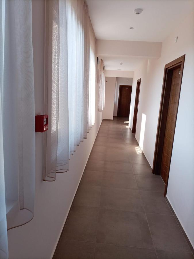 Hotel Vanilla, Varna - Free Parking ภายนอก รูปภาพ