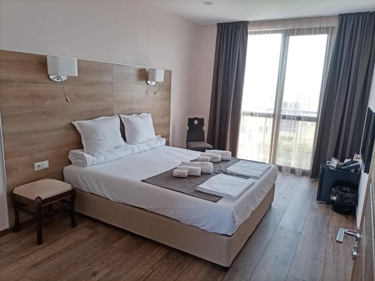 Hotel Vanilla, Varna - Free Parking ภายนอก รูปภาพ