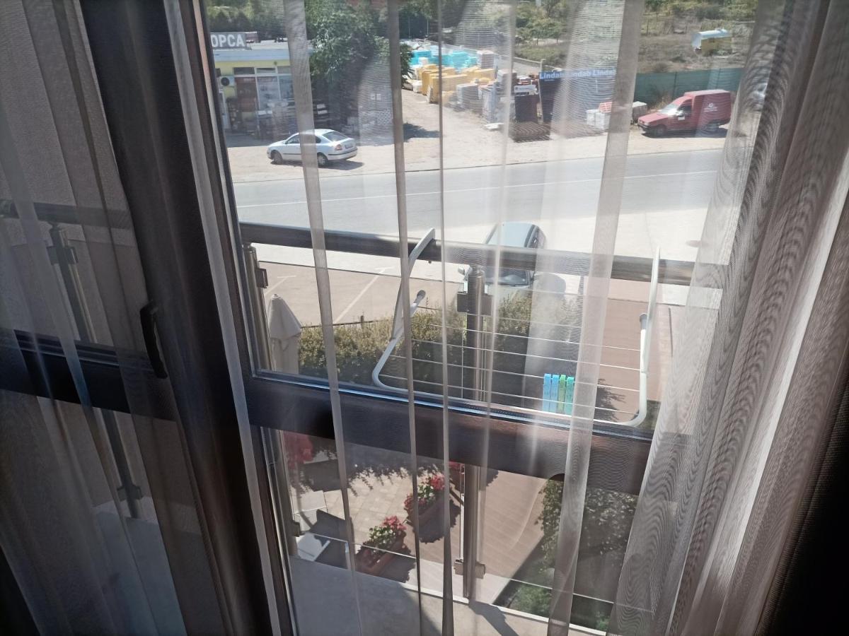 Hotel Vanilla, Varna - Free Parking ภายนอก รูปภาพ