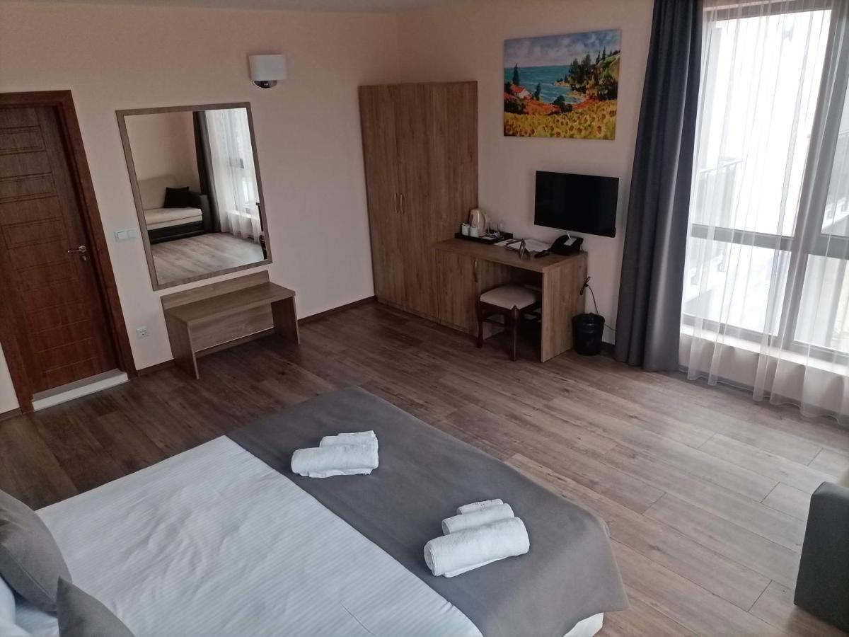 Hotel Vanilla, Varna - Free Parking ภายนอก รูปภาพ