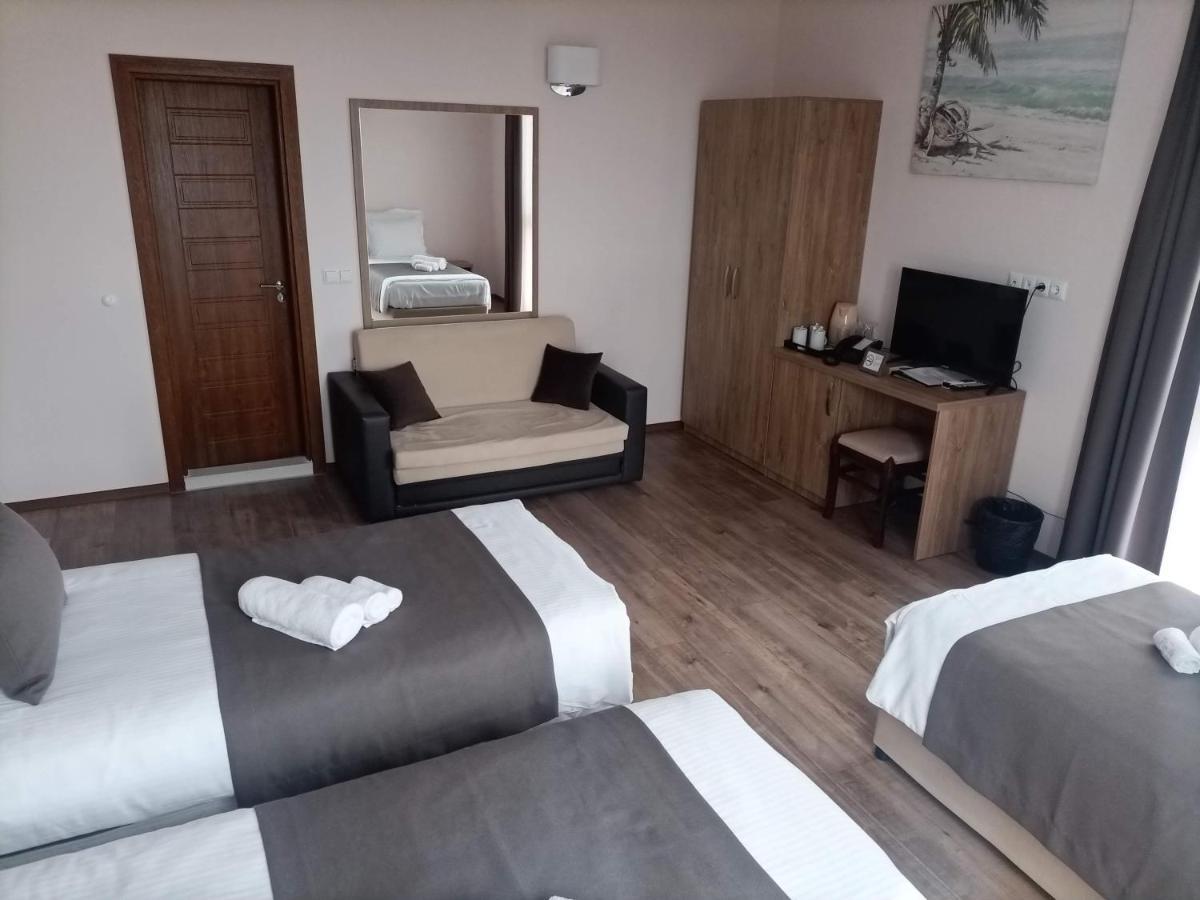 Hotel Vanilla, Varna - Free Parking ภายนอก รูปภาพ