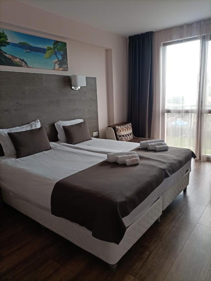 Hotel Vanilla, Varna - Free Parking ภายนอก รูปภาพ